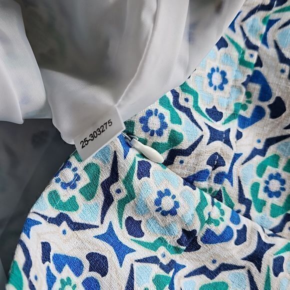 Ann Taylor Factory NWT Blue Green and White Pencil Skirt Sz 8 - Picture 15 of 16